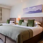 Manor West & Leisure Club