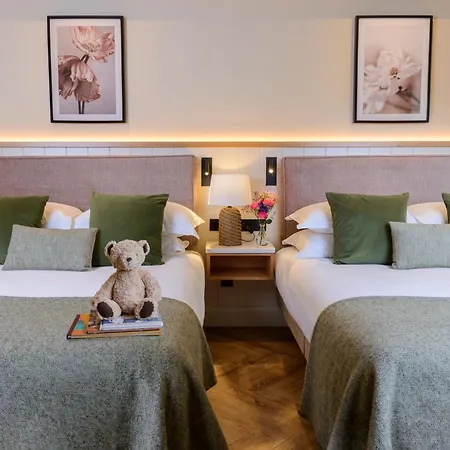 Manor West & Leisure Club 4* Tralee