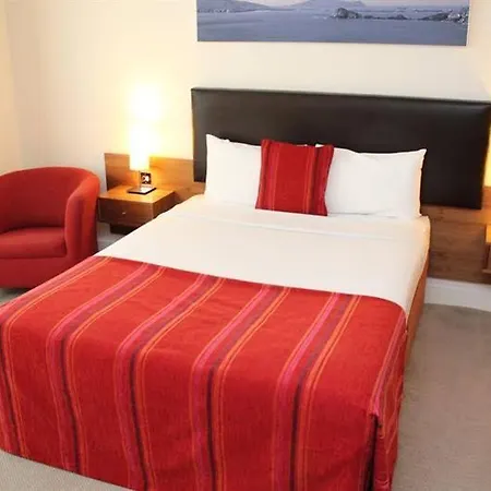 Manor West & Leisure Club Hotel Trá Lí