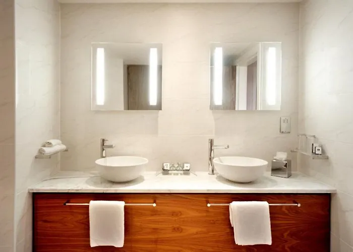 Hotel Manor West & Leisure Club